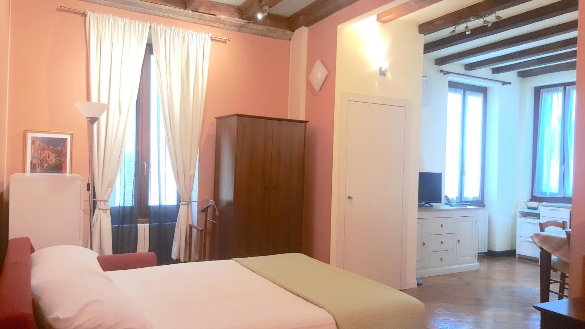 Appartamento Monolocale in centro a Verona Esterno foto
