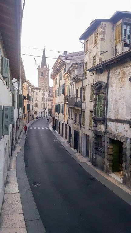 Appartamento Monolocale in centro a Verona Esterno foto